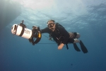 J Glo in sidemount rig, test diving his scooter